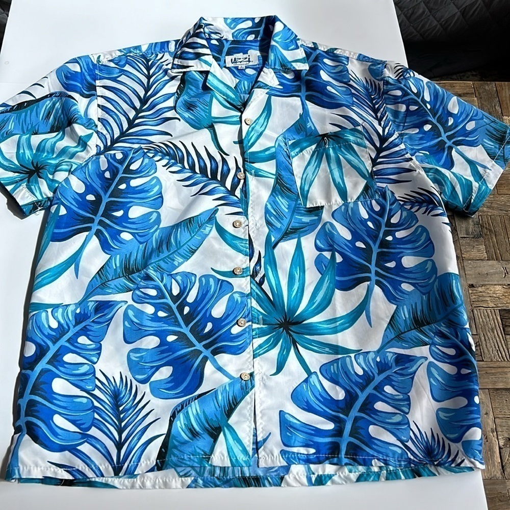 Uzzi Amphibious Gear Hawaiian Print Shirt Large